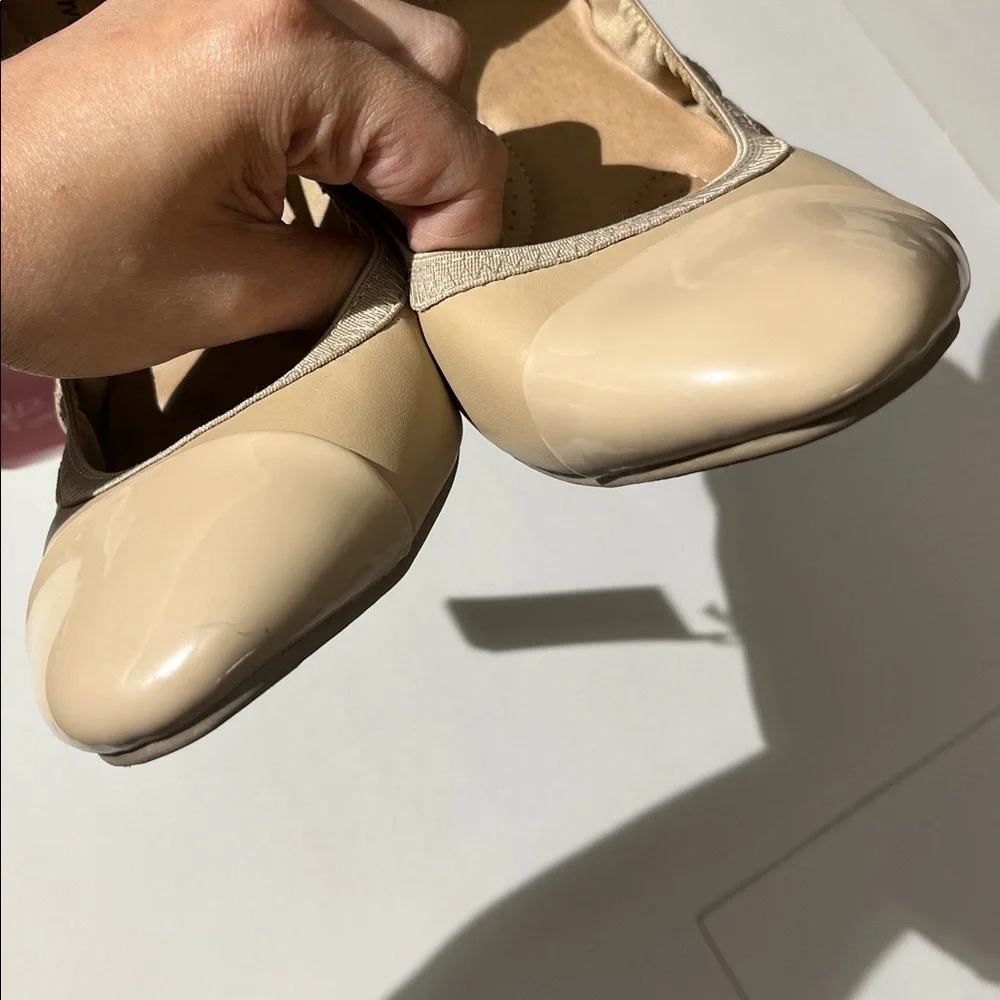 DexFlex Comfort Vegan Neutral Cream Tan Flats sz 13W NEW! Shoes Slip On Classic - Picture 7 of 8